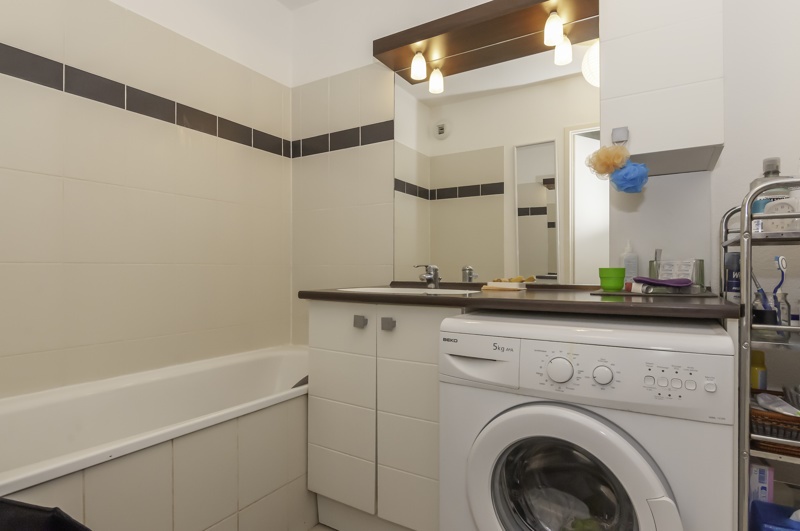 Vente Appartement MEZE - 2 pièces -43 m² - (34140)