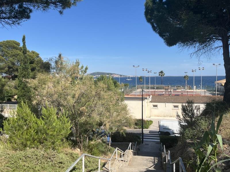 Vente Appartement MEZE - 2 pièces -26 m² - (34140)
