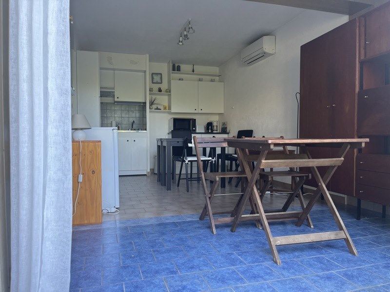 Vente Appartement MEZE - 2 pièces -26 m² - (34140)