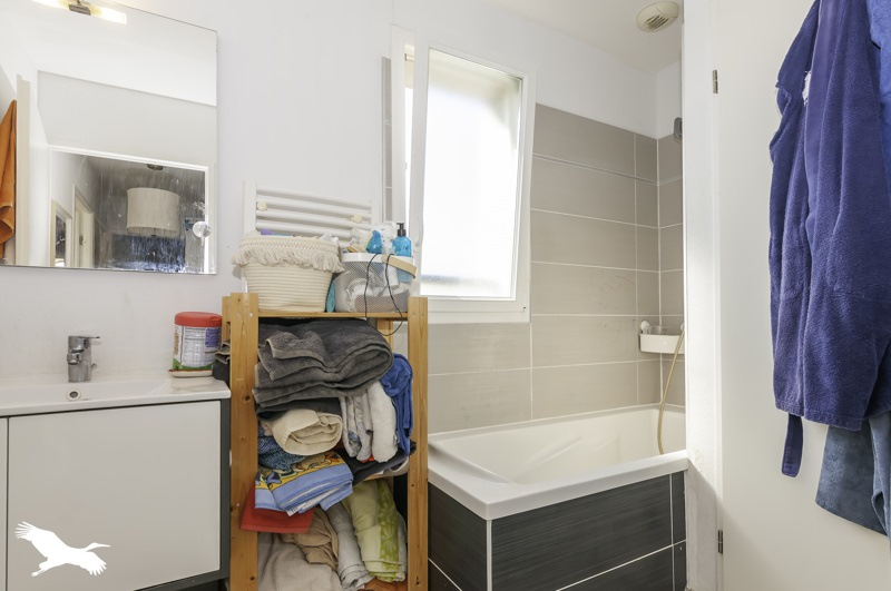 Vente Maison Mèze - 4 pièces -76 m² - (34140)