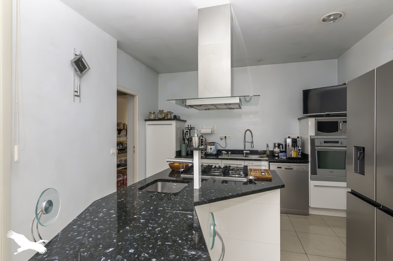 Vente Maison PUISSALICON - 5 pièces -152 m² - (34480)
