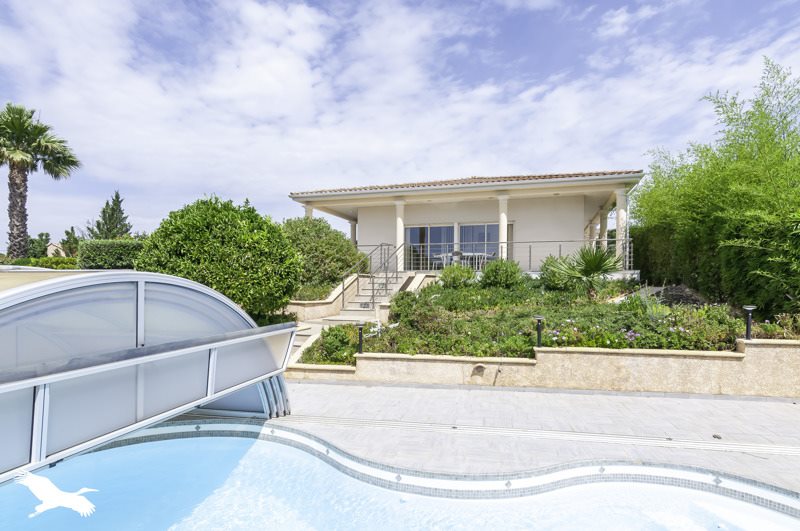 Vente Maison PUISSALICON - 5 pièces -152 m² - (34480)