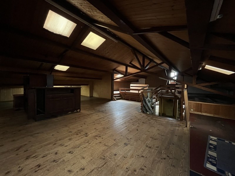 Vente Immeuble ROYAN - -  696,9 m² - (17200)