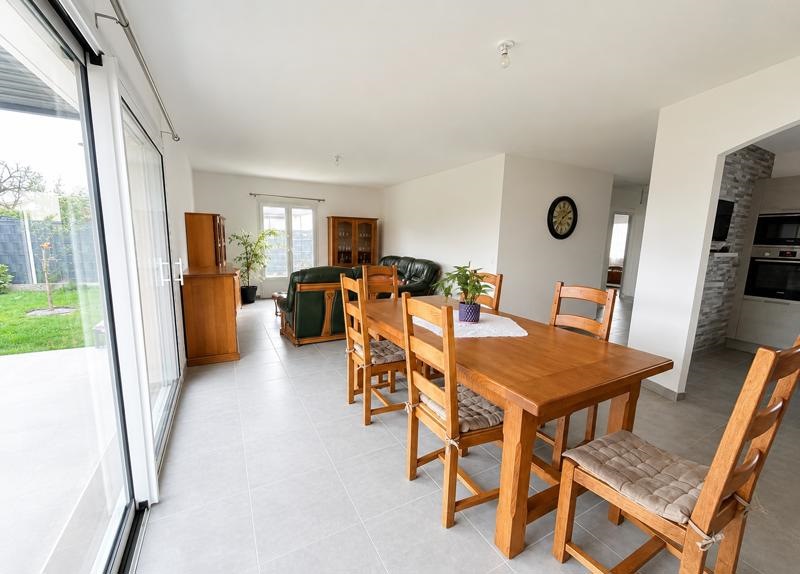 Vente Maison Saint-Sulpice-de-Royan - 5 pièces -104 m² - (17200)