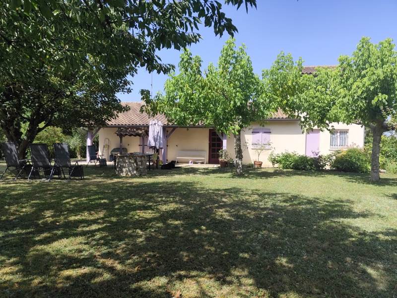 Vente Maison ST VIVIEN DE MONSEGUR - 7 pièces -129 m² - (33580)