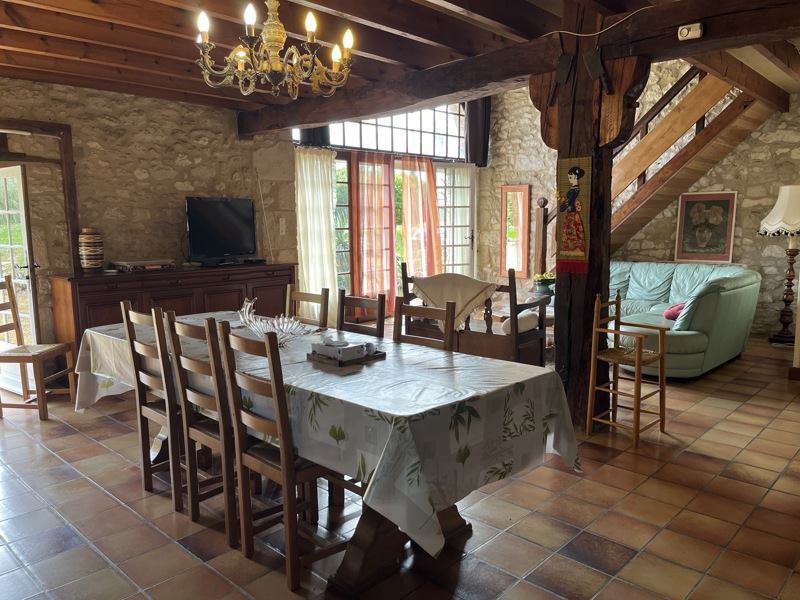Vente Maison ESCLOTTES - 11 pièces -406 m² - (47120)