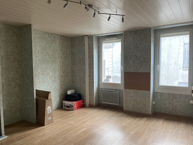 Vente Maison MONSEGUR - 6 pièces -160 m² - (33580)