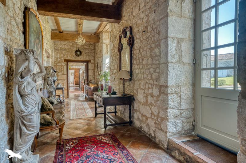 Vente Maison ST SERNIN - 10 pièces -380 m² - (47120)