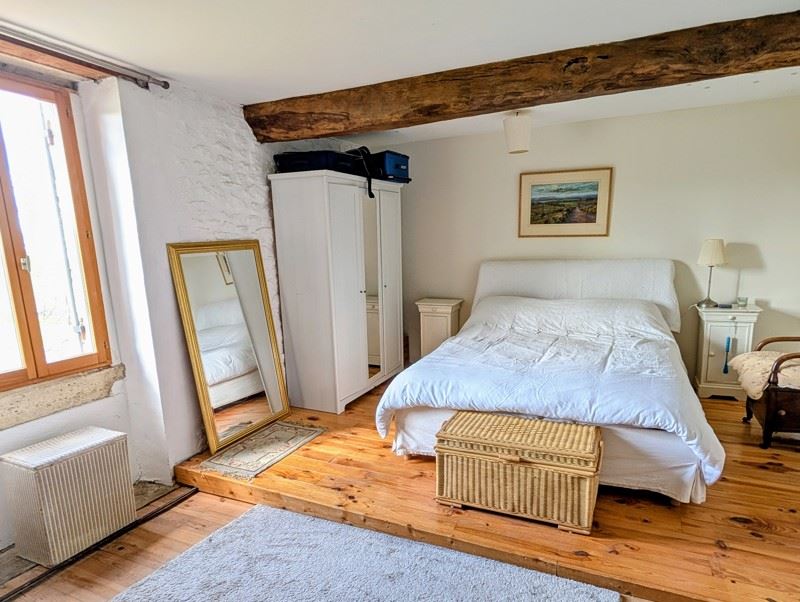 Vente Maison ESCLOTTES - 9 pièces -302 m² - (47120)