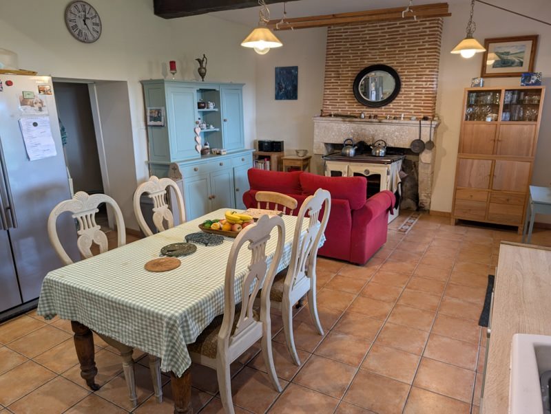 Vente Maison ESCLOTTES - 9 pièces -302 m² - (47120)