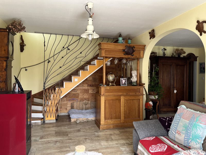Vente Maison LE PUY - 7 pièces -142 m² - (33580)