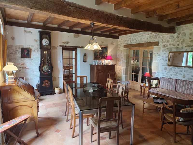 Vente Maison STE COLOMBE DE DURAS - 6 pièces -197 m² - (47120)