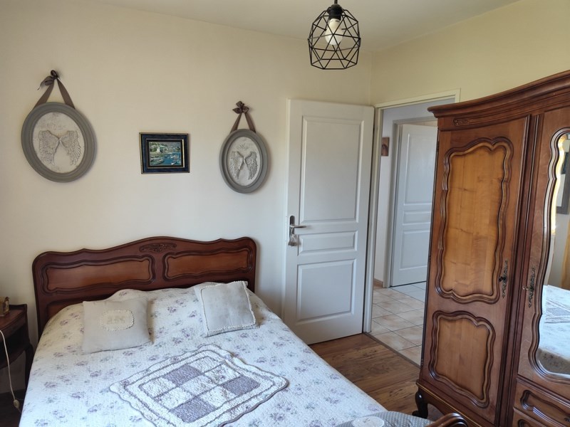 Vente Maison COURS DE MONSEGUR - 5 pièces -100 m² - (33580)