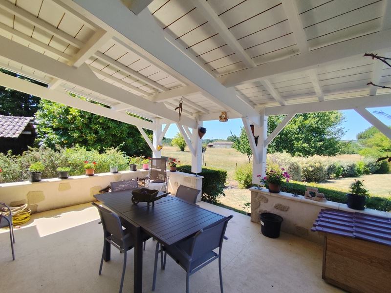 Vente Maison COURS DE MONSEGUR - 5 pièces -100 m² - (33580)