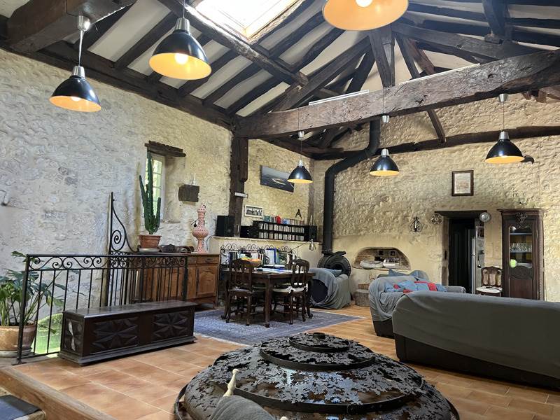 Vente Maison ESCLOTTES - 7 pièces -231 m² - (47120)