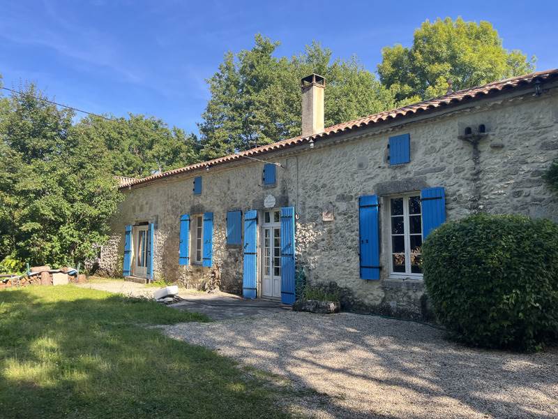 Vente Maison ESCLOTTES 47120 7 pièces - 231 m²