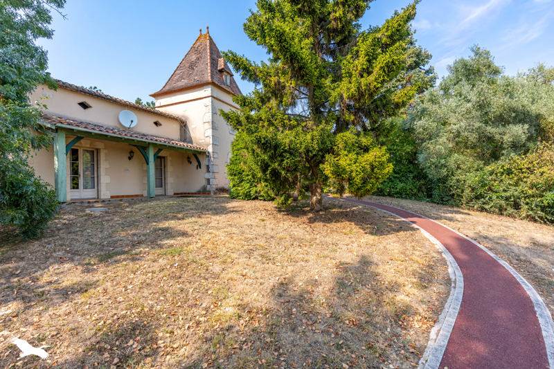 Vente Maison Saint-Astier - 4 pièces -150 m² - (47120)