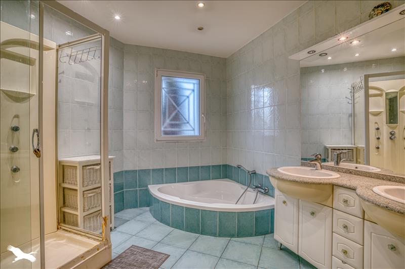Vente Maison MIRAMONT DE GUYENNE - 5 pièces -146 m² - (47800)