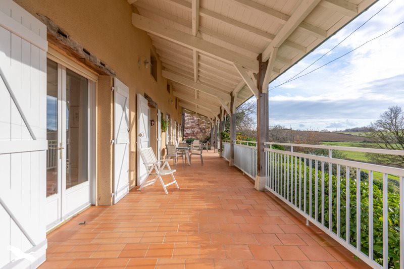Vente Maison BOURGOUGNAGUE - 15 pièces -568 m² - (47410)
