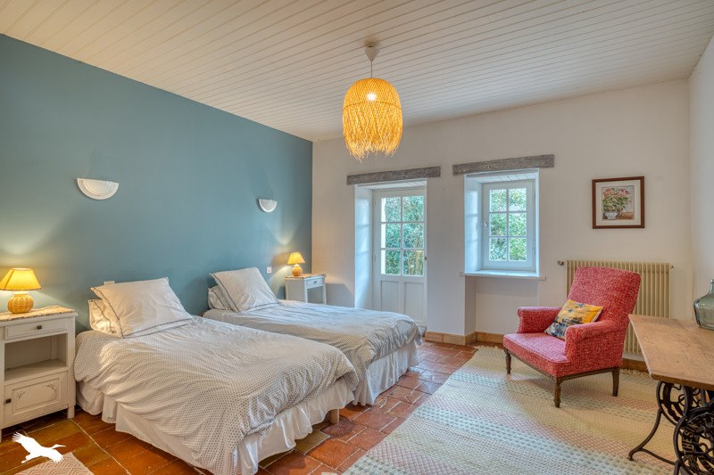 Vente Maison BOURGOUGNAGUE - 15 pièces -568 m² - (47410)