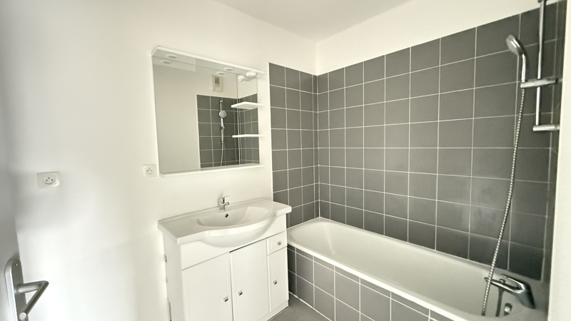 Vente Appartement MIRAMONT DE GUYENNE - 3 pièces -54 m² - (47800)