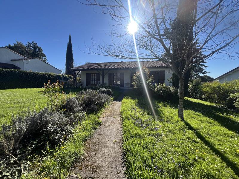 Vente Maison LAUZUN - 4 pièces -104 m² - (47410)