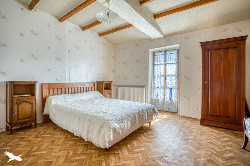 Vente Maison FONROQUE - 6 pièces -160 m² - (24500)