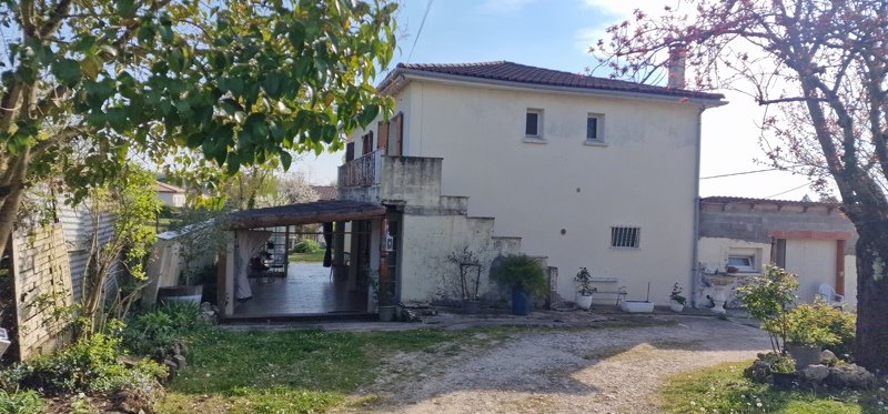 Vente Maison ST PARDOUX ISAAC - 6 pièces -185 m² - (47800)