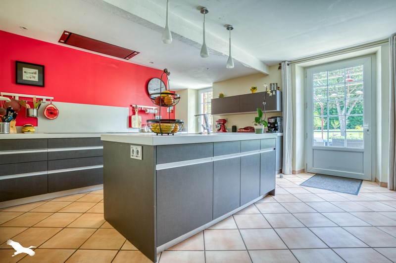 Vente Maison MONVIEL - 9 pièces -223 m² - (47290)