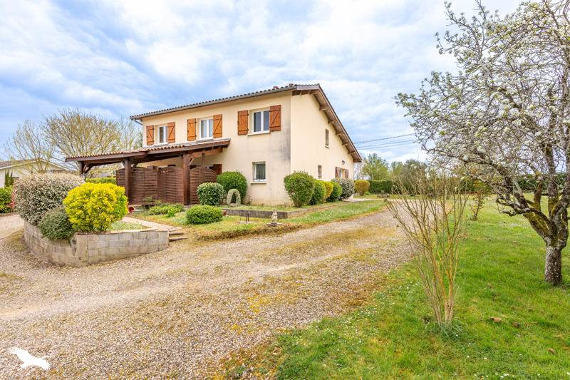 Vente Maison ROUMAGNE - 5 pièces -140 m² - (47800)