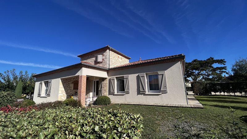 Vente Maison MIRAMONT DE GUYENNE - 5 pièces -150 m² - (47800)