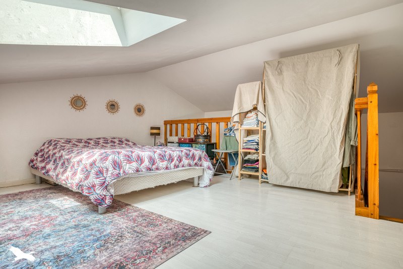 Vente Maison Saint-Pardoux-Isaac - 8 pièces -225 m² - (47800)