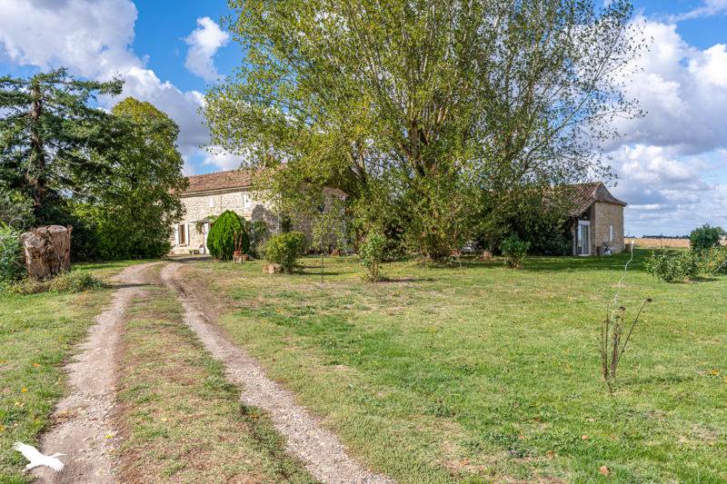 Vente Maison Puysserampion - 9 pièces -233 m² - (47800)