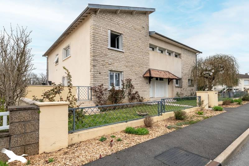 Vente Immeuble COULOUNIEIX CHAMIERS - -  217 m² - (24660)