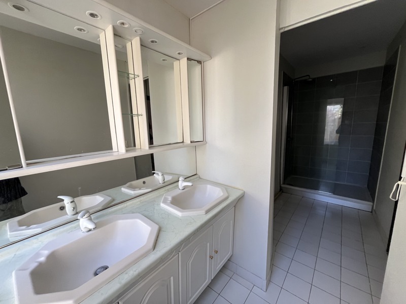 Vente Maison PERIGUEUX - 4 pièces -84 m² - (24000)