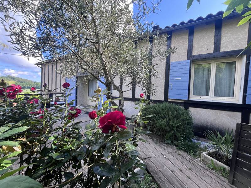 Vente Maison CHATEAU L EVEQUE - 3 pièces -91 m² - (24460)