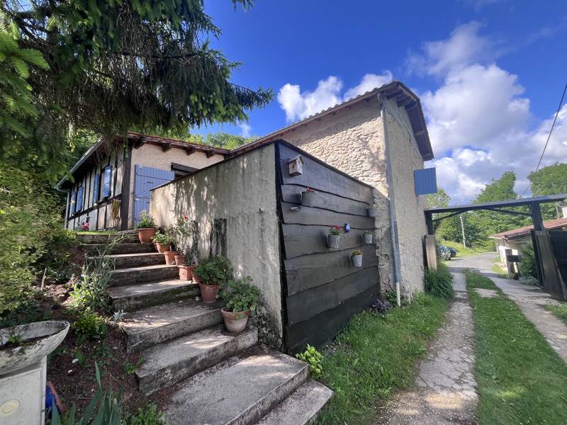 Vente Maison CHATEAU L EVEQUE - 3 pièces -91 m² - (24460)