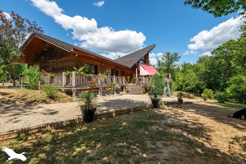 Vente Maison AGONAC - 6 pièces -141 m² - (24460)