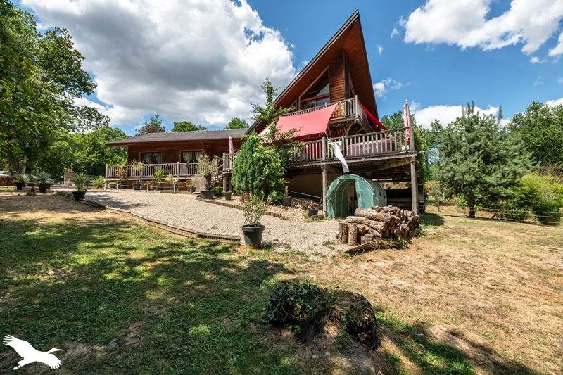 Vente Maison AGONAC - 6 pièces -141 m² - (24460)
