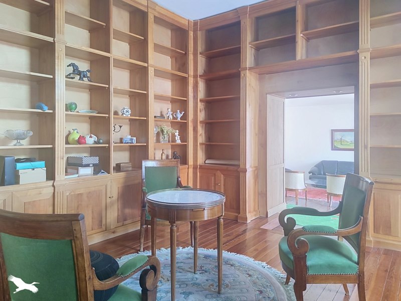 Vente Maison PERIGUEUX - 8 pièces -263 m² - (24000)