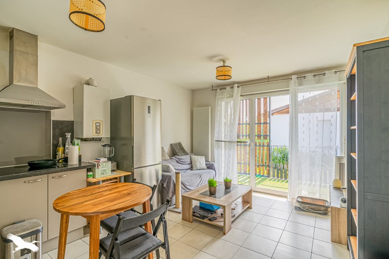 Vente Appartement PESSAC - 2 pièces -40 m² - (33600)