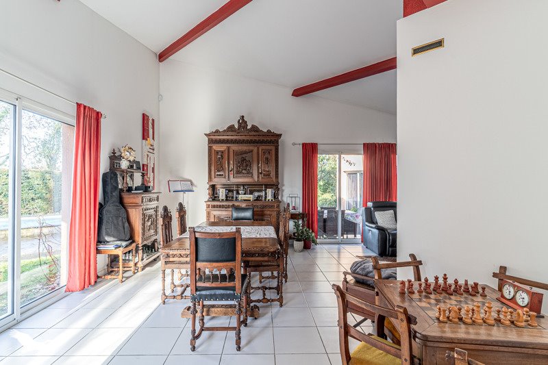 Vente Maison PESSAC - 7 pièces -181 m² - (33600)