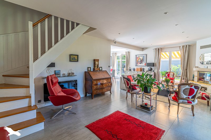 Vente Maison PESSAC - 7 pièces -174 m² - (33600)