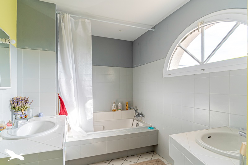 Vente Maison PESSAC - 5 pièces -142 m² - (33600)