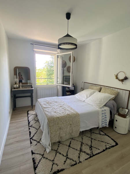Vente Appartement PESSAC - 3 pièces -62 m² - (33600)