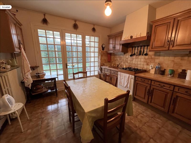 Vente Maison ST JEAN D ANGELY - 7 pièces -147 m² - (17400)