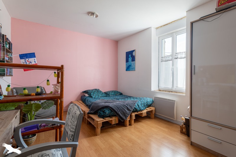 Vente Maison ST LOUP - 7 pièces -193 m² - (17380)
