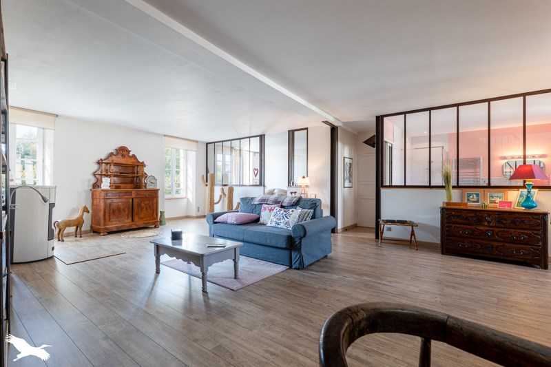 Vente Maison ST SAVINIEN - 5 pièces -234 m² - (17350)