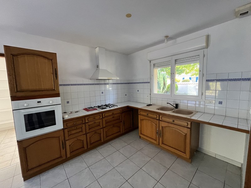 Vente Maison LA VERGNE - 5 pièces -97 m² - (17400)