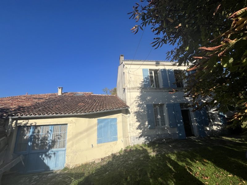 Vente Maison ASNIERES LA GIRAUD - 4 pièces -94 m² - (17400)
